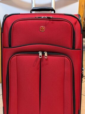 SwissGear Red Softside Carry-On with Front Organizer Pockets